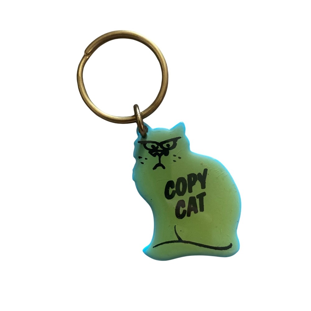 Vintage Copy Cat Keychain Glasses Novelty Key Ring Blue